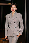 Jang Yoon-ju [LITTLE BIG PICTURES]