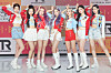 Girl group TRI.BE poses during Tuesday’s online showcase for its second EP “Conmigo,” which dropped on the same day. It performed its lead track “Rub-A-Dum” and demonstrated highlights from its choreography. The group said it aspires to show fans something “refreshing and spicy” this summer. [TR ENTERTAINMENT, MELLOW ENTERTAINMENT]