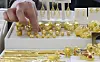Gold jewelry is displayed at the Korea Gold Exchange in Jongno District, central Seoul, on Monday. Gold prices have long been declining, but are recovering due to its appeal as an inflation hedge. According to the Korea Exchange, a gram of gold was priced at 68,520 won ($60.80) on Monday, coming close to the annual all-time high of 69,230 won. [YONHAP]