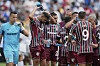 Fluminense players cool off during a water break in a Club World Cup quarterfinal match between Fluminense and Al Hilal in Orlando, Florida, on July 4. [AP/YONHAP]