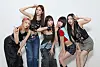Girl group WOOAH poses for the camera ahead of an interview with the Korea JoongAng Daily. [PARK SANG-MOON]