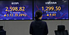 Electronic sign boards at Hana Bank in central Seoul show the financial market Friday. [NEWS1]