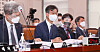 Choe Jae-hae, second from left, chair of the Board of Audit and Inspection, answers questions from lawmakers on Monday at the National Assembly in Yeouido, western Seoul.