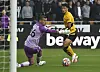 Wolverhampton Wanderers' Hwang Hee-chan, right, beats Newcastle's goalkeeper Karl Darlow to score the opening goal for Wolverhampton Wanderers against Newcastle United at Molineux stadium in Wolverhampton, England on Saturday. [AP/YONHAP]