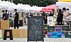 A farmer’s market opens up at the Digital Media City in Mapo District, western Seoul, on Tuesday. Amid consumer concerns over the possibility of food prices rising further due to the recent typhoon, the fresh produce sold at the market was offered at a maximum of 30 percent lower than at the average grocery store price. Farmer’s markets are expected to take turns opening in four other areas — Cheonggyecheon, Malli-dong plaza near Seoul Station, Ttukseom Hangang Park and in front of Shinyoung Securities in Yeouido, western Seoul, until November. [YONHAP]