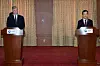 Stephen Biegun, the U.S. deputy secretary of state, left, and South Korean First Vice Minister of Foreign Affairs Cho Sei-young, hold a joint press conference while maintaining social distance after talks at the Foreign Ministry in central Seoul on Wednesday. [YONHAP]