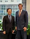 Second Vice Foreign Minister Lee Do-hoon, left, meets with Under Secretary of State for Economic Growth Jose Fernandez in Washington on Monday. [YONHAP]