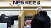 A person visits the National Pension Service office in Seodaemun District, western Seoul, on March 18. [NEWS1]