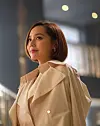 A once-esteemed soprano, Oh Yun-hee (actor Yujin), who had to give up music because she didn’t have the background or money to continue, moves into the Hera Palace apartment complex, where the story takes place. [SBS]