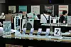 Samsung Electronics’ latest folding models – the Galaxy Z Fold 3 and Galaxy Z Flip 3 – are displayed at the headquarters of mobile carrier KT in central Seoul on Monday. Orders for the models started on Aug. 17 and ran through 23. Media outlets reported that about 450,000 units were ordered. [YONHAP]