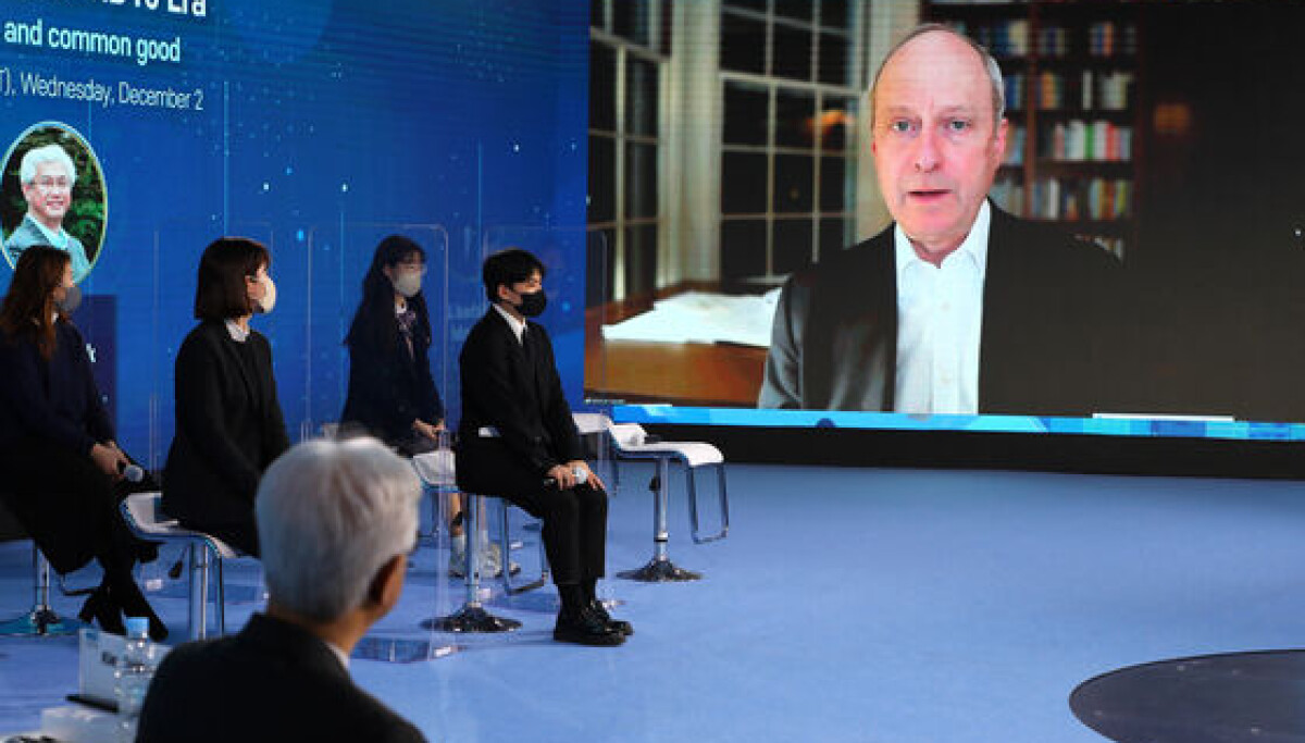 Professor Workman Harvard professor urges recognition of overlooked workers
