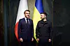 Ukraine's President Volodymyr Zelensky, right, and France's President Emmanuel Macron pose for a photograph ahead of their meeting in Kyiv, Ukraine on May 10. [AFP/YONHAP]