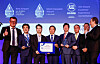 From left, Amadeus Executive Vice President of Airport and Airline Operations Rudy Daniello, Transport Ministry Seoul Regional Office of Aviation Chief Administrator Kwon Hyuck-jin, IIA Trade Union Head Chang Ki-ho, Incheon Airport Corporation (IIAC) President Lee Hag-jae, IIAC's Chang Sung-hwan, Justice Ministry Incheon Airport Foreign Immigration Service Chief Administrator Kim Jong-min, Korean Air Incheon Airport Regional Manager Noh Sung-jae and ACI World Director-General Justin Erbacci pose for a photo at the sixth Customer Experience Global Summit in Atlanta on Wednesday.