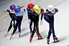 Shim Suk-hee, far right, leads the short track speed skating group during the 1000-meter race at the national team selection competition held at the Taereung International Rink in northern Seoul on May 6. [NEWS1]