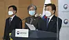 Health Minister Kwon Deok-cheol speaks during an emergency briefing on Covid-19 vaccines at the government complex in Seoul on Saturday. [NEWS 1]