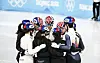 The Korean short track team huddle up during their official training at the Capital Indoor Stadium in Beijing on Wednesday. [JOONGANG ILBO]