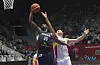 Korea's Ra Gun-ah, left, goes for the basket during a Group B game between Korea and China at the 2022 FIBA Asian Cup in Jakarta, Indonesia on Tuesday. [XINHUA/YONHAP]
