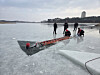As the weather warms, firefighters from the Sokcho Fire Station conduct a special rescue drill at Yeongnangho Lake in Sokcho, Gangwon, on Feb. 5 to prepare for accidents. [YONHAP]