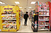 A customer shops at the toy section at Emart’s branch in Yongsan, central Seoul, on Tuesday. The retailer said it is offering up to 50 percent off on meal kits and toys until Feb. 17, targeting those staying at home during the Lunar New Year holidays. Due to social distancing, such sales have surged. [YONHAP]