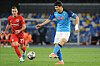 Eintracht Frankfurt's Mario Gotze, left, and Napoli's defender Min-Jae Kim in action during the UEFA Champions League round of 16, second leg match in Naples, Italy on Wednesday.  [EPA/YONHAP]