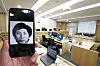 A high school picture of Lee Choon-jae, the convicted murderer who confessed to 14 murders throughout the 1980s and '90s, in the Suwon courtroom where he took the witness stand on Monday. [YONHAP]