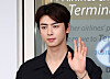 Singer and actor Cha Eun-woo of boy band Astro [NEWS]