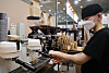 Deregulation measures will allow E-9 visa holders to work in the restaurant industry starting next year, the government said on Wednesday. [YONHAP]