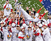 SSG Landers manager Kim Won-hyong is thrown in the air by his players as they celebrate winning the 2022 Korean Series on Nov. 8.  [YONHAP]