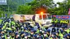 A truck carrying military equipment arrive in Seongju County, North Gyeongsang, on May 29, 2020, to enter the U.S. military base holding the Thaad system. [NEWS]1