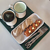 Quafe in Mangridangil presents a variety of twisted donuts that are not just sweet but also creative. [KIM DONG-EUN]