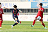 Ji So-yun, center, scores for Suwon FC Women in the first round of the WK League Championship against the Incheon Hyundai Red Angels at Suwon Stadium in Suwon, Gyeonggi on Nov. 19, 2023.  [NEWS1]