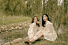 Ballad-pop duo Davichi [WAKEONE]