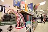 Mattresses that help reduce noise in apartments are on sale at a discount mart in Seoul on Tuesday. Such noise canceling product sales between December 2020 and January 31 this year have surged, according to WeMakePrice. Absorbing mat sales have increased 80 percent, roll mat sales have surged 95 percent and slipper sales have gone up 86 percent as people stay home. [YONHAP]