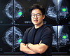Lunit CEO Suh Beom-seok poses for a photo after an interview with the Korea JoongAng Daily at Lunit's headquarters in Gangnam District, southern Seoul. [PARK SANG-MOON]