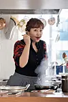 Chef Hong Shin-ae of Salt cooks at the restaurant located in Gangnam District, southern Seoul. [HONG SHIN-AE]