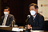 Democratic Party presidential candidate Lee Jae-myung promises to liberalize laws involving foreign companies and their trade with Korea during a meeting held by the American Chamber of Commerce in Korea (Amcham) in Yeouido, western Seoul, Thursday. [NEWS1]
