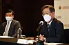 Democratic Party presidential candidate Lee Jae-myung promises to liberalize laws involving foreign companies and their trade with Korea during a meeting held by the American Chamber of Commerce in Korea (Amcham) in Yeouido, western Seoul, Thursday. [NEWS1]