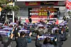 Members of the Korean Public Service and Transport Workers’ Union strike at a port in Jeju on Thursday. [YONHAP]