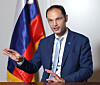 Slovenian Foreign Minister Anze Logar sits for an interview with the Korea JoongAng Daily at the Lotte Hotel in central Seoul on Monday morning. Slovenia will launch its new embassy in Korea this summer, he said. [PARK SANG-MOON]
