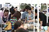 Vendors and customers at Marche@ [JOONGANG PHOTO]