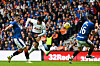 Tottenham Hotspur's Korean striker Son Heung-min, center, shoots the ball during a friendly football match between Rangers and Tottenham Hotspur at the Ibrox Stadium in Glasgow on Saturday. Son assisted both goals that came from his playmaking partner Harry Kane in a 2-1 victory against Rangers. [AFP/YONHAP]