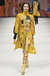 A model struts down the catwalk during Lie Sang Bong's 2023 Fall/Winter collection show on March 19 for Seoul Fashion Week. [LIE SANG BONG]