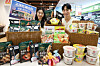 Models showcase ready-to-eat meals at an Emart in Yongsan District, central Seoul, on Jan. 5, as part of the retailer's first “Goraeat Festa” promotional event of 2026. The discount event will run through Jan. 7. [YONHAP]