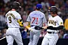 San Diego Padres pinch hitter Kim Ha-seong, right, is congratulated by second baseman Jake Cronenworth after scoring a run on a sacrifice fly during the sixth inning against the Chicago Cubs at Petco Park in San Diego, California, on Tuesday. [YONHAP]