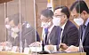 Officials from the Ministry of Economy and Finance, Ministry of Land, Infrastructure and Transport, Financial Services Commission and other government authorities related to housing policies participate in a joint press briefing held Monday at Sejong Government Complex. [YONHAP]