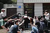 Lee Na-young, president of the Korean Council, reads a statement Sunday afternoon in front of Peaceful Our Home in Mapo District, western Seoul, following the death of the head of the shelter for comfort women victims. [YONHAP]