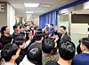 Samsung Electronics Executive Chairman Lee Jae-yong meets with employees at Samsung's Hwaseong campus in Gyeonggi on Dec. 22. [SAMSUNG ELECTRONICS]