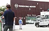 Workers at SsangYong Motor's Pyeongtaek factory on Tuesday when the unionized workers agreed to the automaker's turnaround plan which includes putting a significant portion of the workers on unpaid leave [YONHAP]