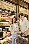 Models present fruit for sale at Shinsegae Department Store as part of its 'Picnic Blossom' event to welcome spring on April 3. [SHINSEGAE DEPARTMENT STORE]