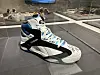 Reebok's first signature shoe for basketball player Shaquille O'Neal, released in 1993. The shoe's size is US 22, or 390 in Korea. [SHIN MIN-HEE]